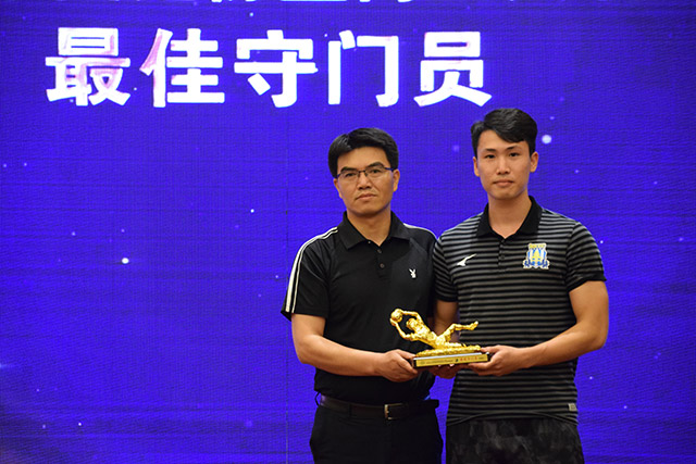 赵继伟三双张镇麟13分 辽宁5连胜送四川11连败