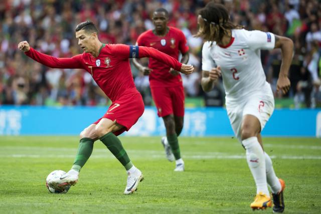 郭士强：崔永熙持球失误较多 专注力也需提高